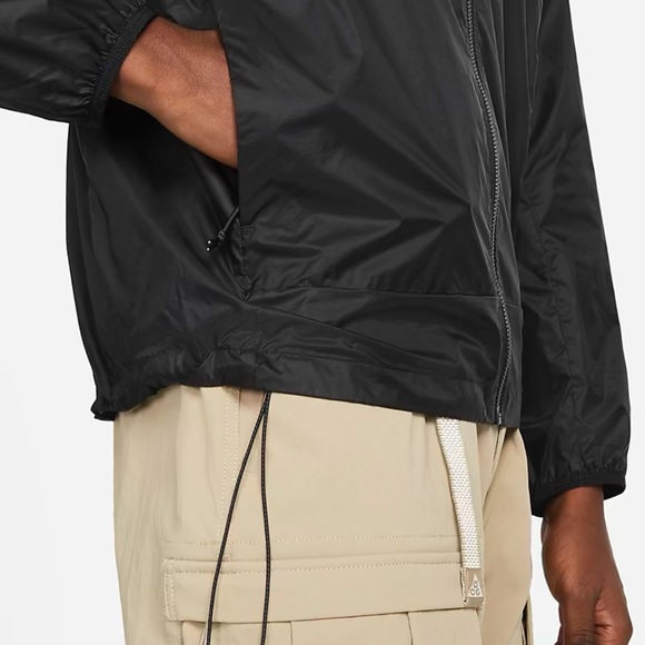 Nike ACG Cinder Cone Windproof Jacket - Picture 4 of 5